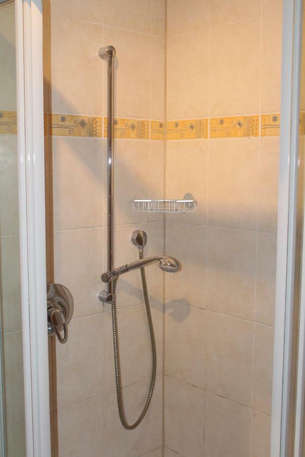 Faehrhaus Ferienwohnung ساربورغ المظهر الخارجي الصورة