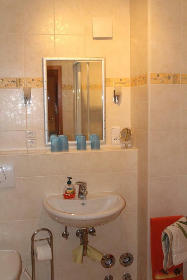 Faehrhaus Ferienwohnung ساربورغ المظهر الخارجي الصورة