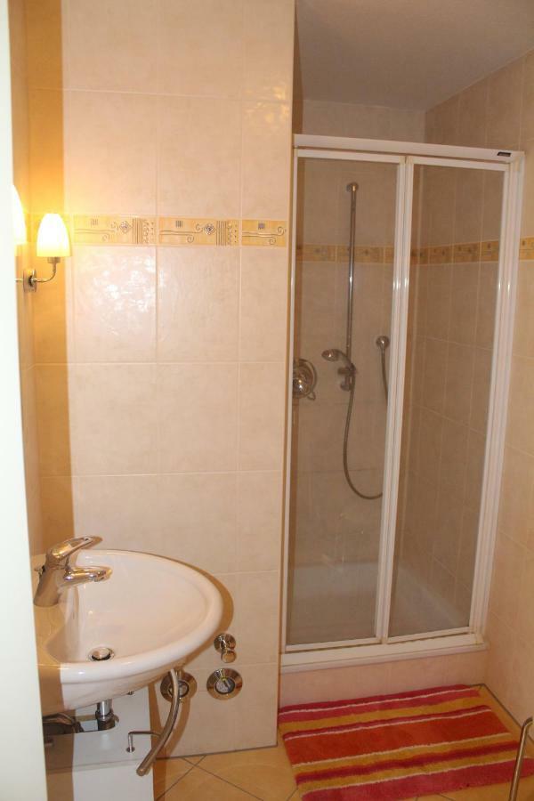 Faehrhaus Ferienwohnung ساربورغ المظهر الخارجي الصورة